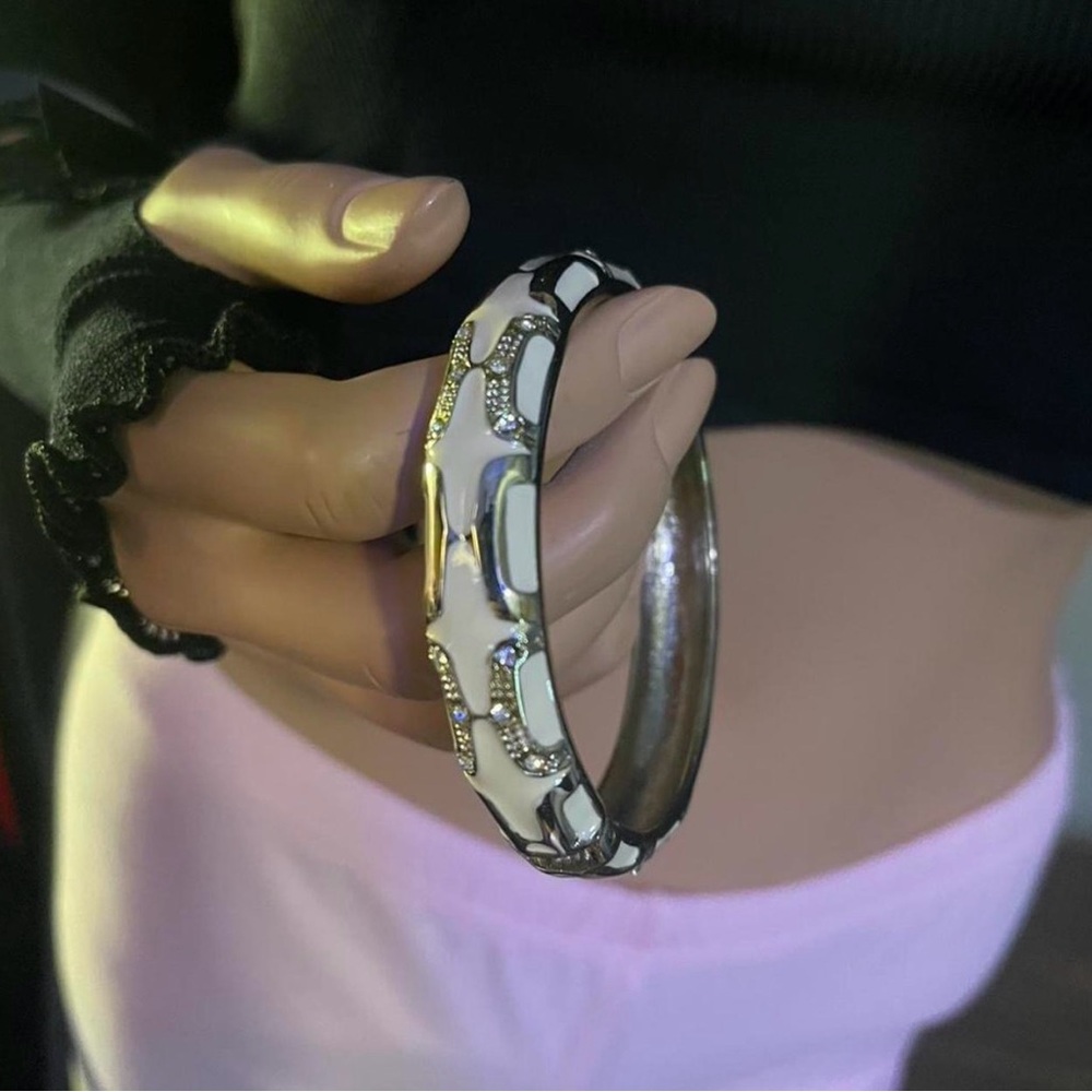 Vintage rhinestone bangle bracelet